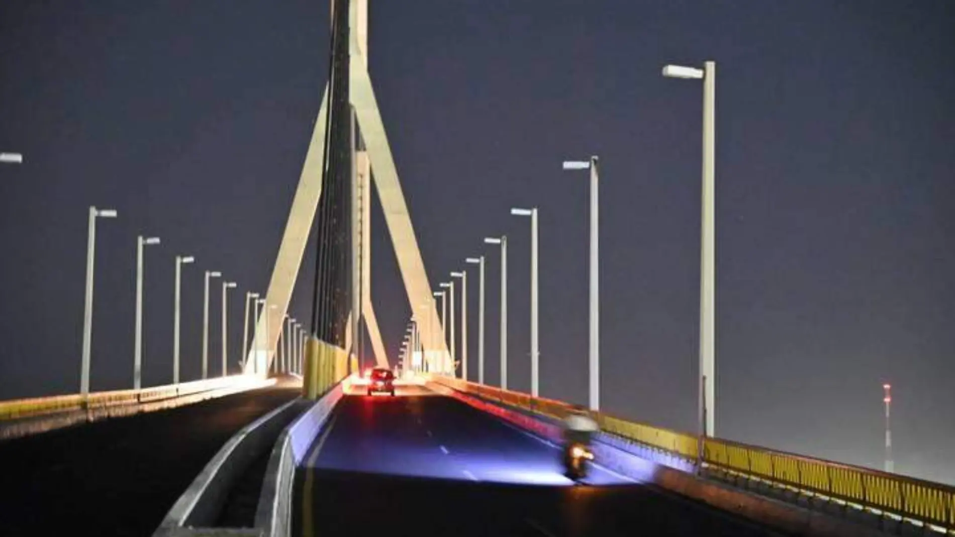 Puente Tampico requiere obligatoriamente mantenimiento